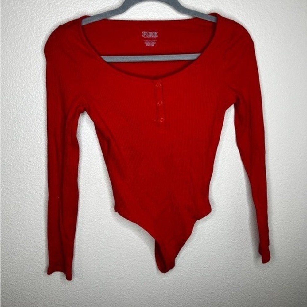 VS PINK Ribbed Henley Bodysuit Red Long Sleeve Snap Crotch Women's XS Soft
